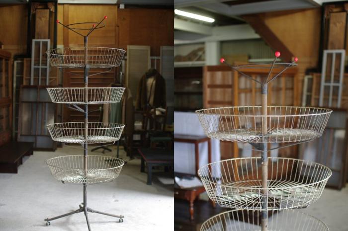 レトロなアイアンの回転陳列棚/キャスター付き▼ガーデニング昭和レトロ陳列什器