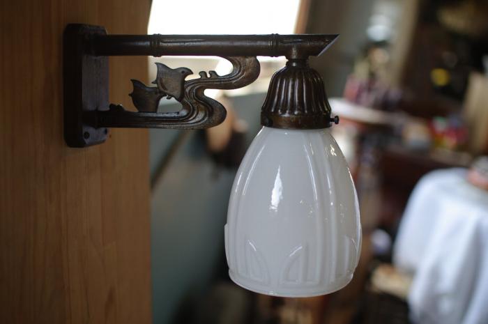 レトロな照明ウォールランプ/壁掛けランプ/乳白ガラス電笠▼洋館照明大正浪漫