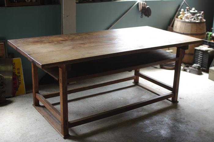 仕立て屋の大きな作業台/アトリエテーブル▼カフェダイニングテーブル陳列什器工業