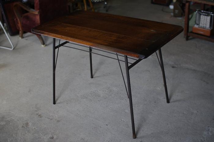 楢材と鉄脚の古材テーブル/作業台/オークテーブル▼カフェダイニング陳列什器工業系インダストリアル