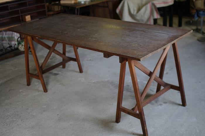 仕立屋の作業台/古材天板+脚台作業馬▼カフェダイニングテーブル陳列什器工業系
