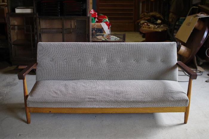 楢材のトリプルソファ/ヴィンテージな3Pソファ2脚▼アームチェア椅子昭和レトロカフェ応接セットベンチ北欧家具